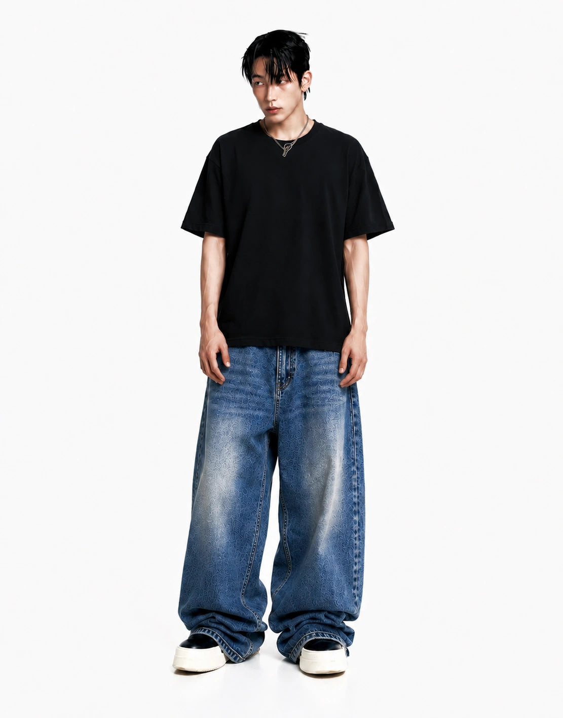 Plain Black T-Shirt – Premium Cotton Everyday Essential Yourway